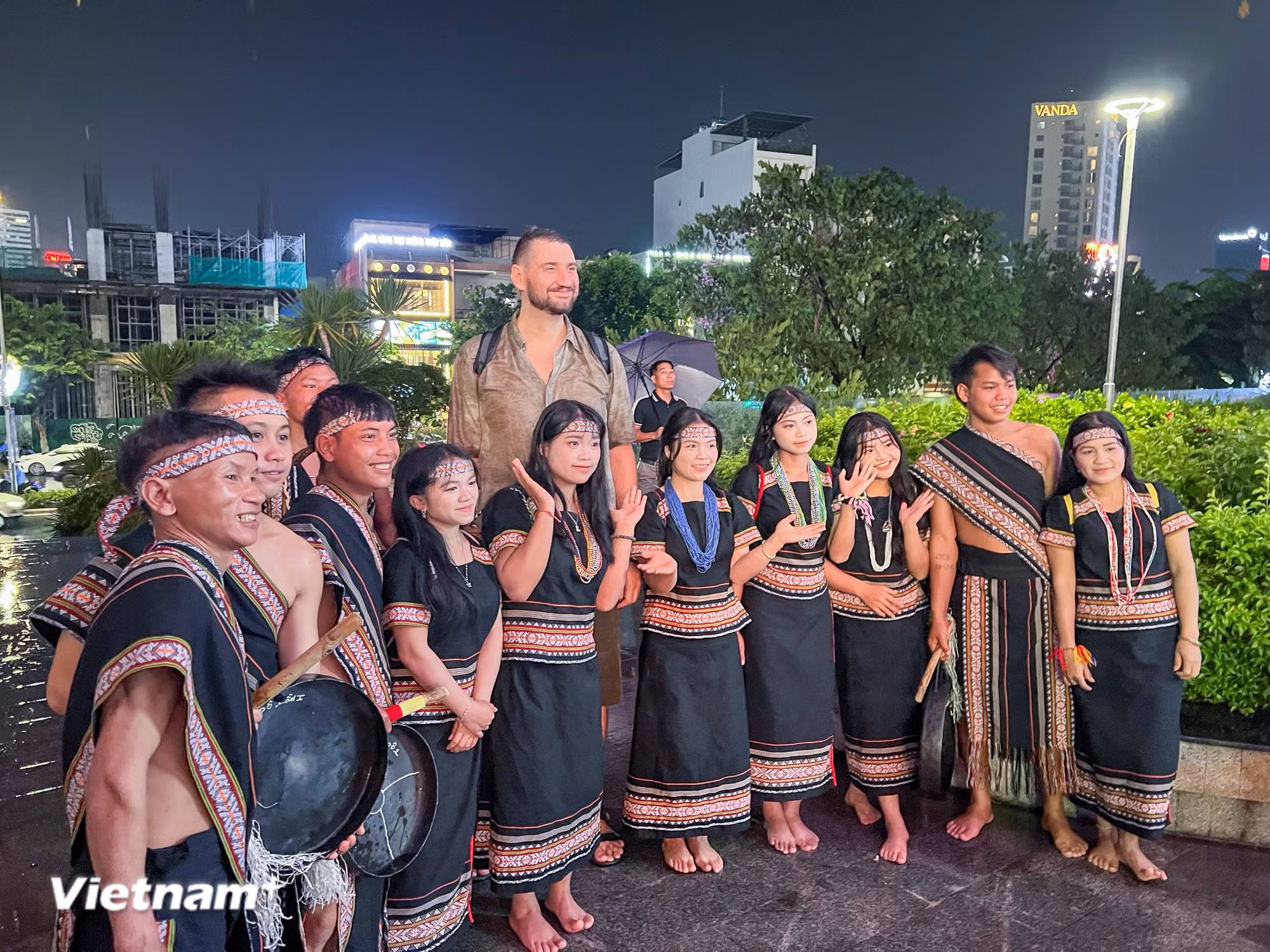 vnp-20260801-lehoi-samngoclinh-danang-12.jpg