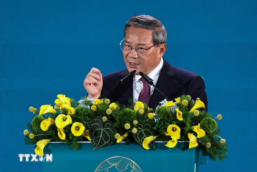 Thủ tướng Trung Quốc Lý Cường phát biểu tại Diễn đàn kinh tế ASEAN-GCC-Trung Quốc. (Ảnh: TTXVN phát)