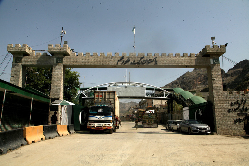 Cửa khẩu Torkham ở biên giới Pakistan-Afghanistan. (Ảnh: THX/TTXVN)