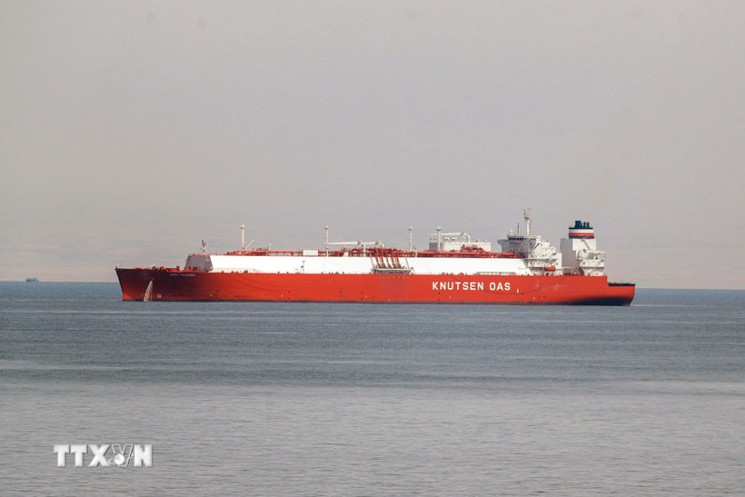 Tàu chở dầu. (Ảnh: THX/TTXVN)
