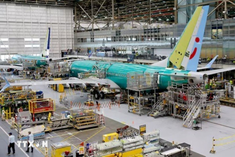 Máy bay Boeing 737 MAX được lắp ráp tại xưởng ở Renton, bang Washington, Mỹ. (Ảnh: REUTERS/TTXVN)