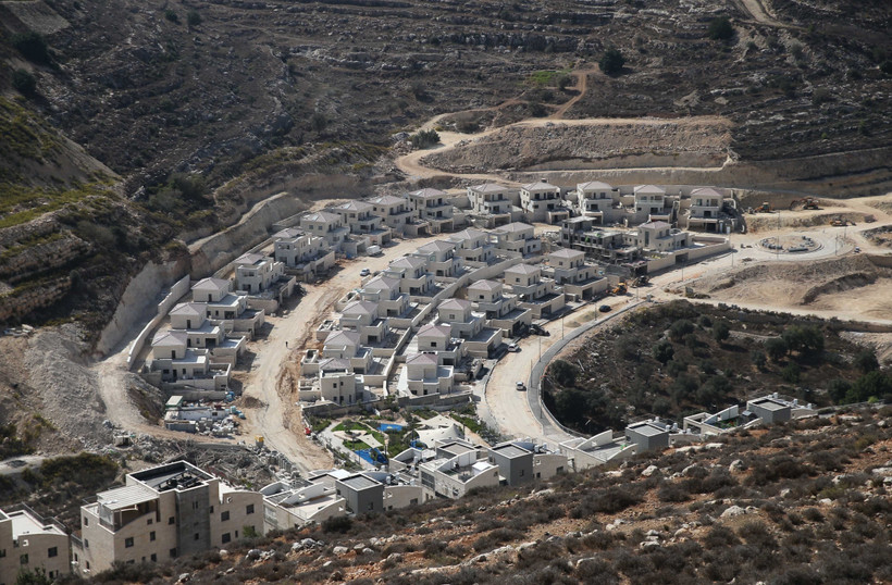 Quang cảnh khu định cư của Israel ở Givat Zeev, Khu Bờ Tây. (Ảnh: THX/TTXVN)