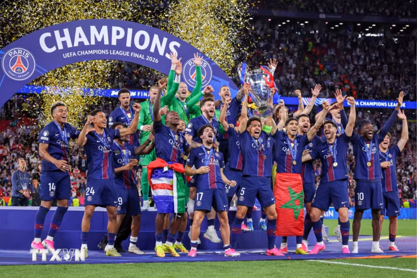 PSG lần thứ hai liên tiếp vô địch UEFA Champions League. (Ảnh: Anadolu Agency/TTXVN)