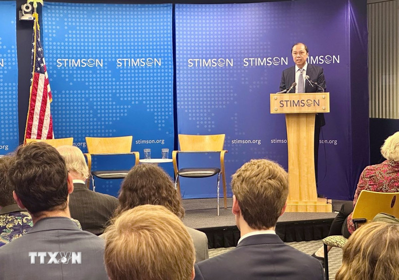 Đại sứ Việt Nam tại Hoa Kỳ Nguyễn Quốc Dũng phát biểu tại hội thảo. (Ảnh: Ngọc Quang/TTXVN)