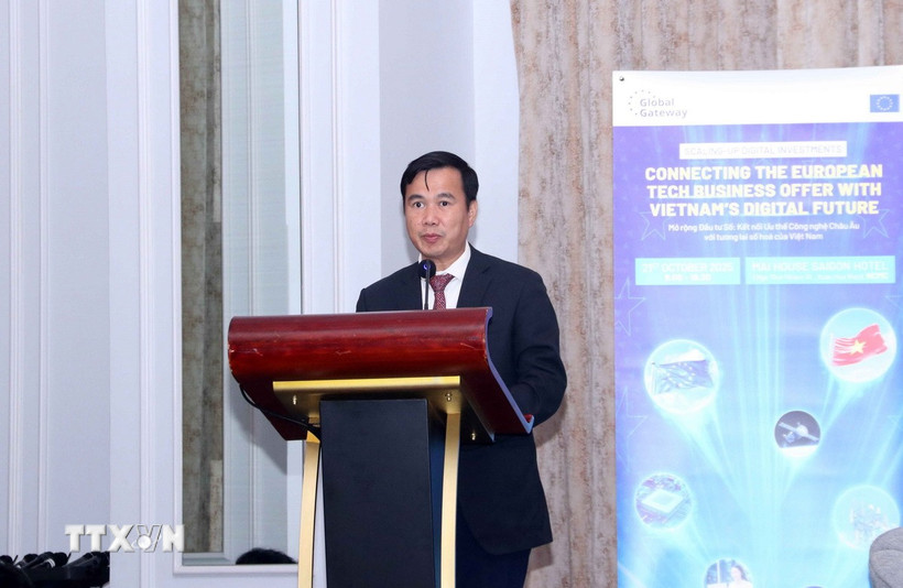 Ông Bùi Thế Duy, Thứ trưởng Bộ Khoa học và Công nghệ Việt Nam, phát biểu tại Phiên toàn thể khai mạc Diễn đàn. (Ảnh: Xuân Khu/TTXVN)