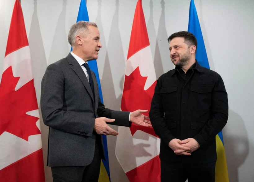 Thủ tướng Canada Mark Carney và Tổng thống Ukraine Volodymyr Zelensky. (Ảnh: scmp)