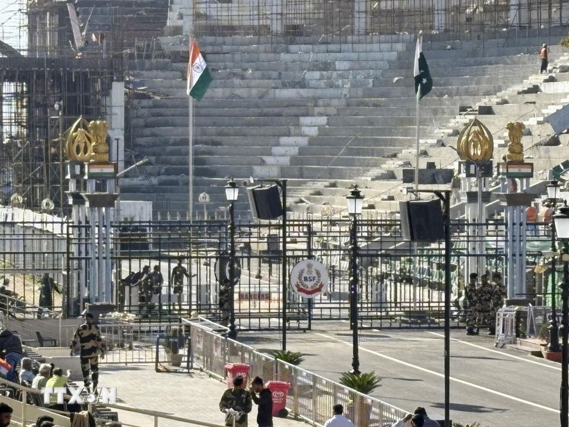 Cửa khẩu Attari-Wagah ở biên giới Ấn Độ-Pakistan. (Ảnh: Kyodo/TTXVN)