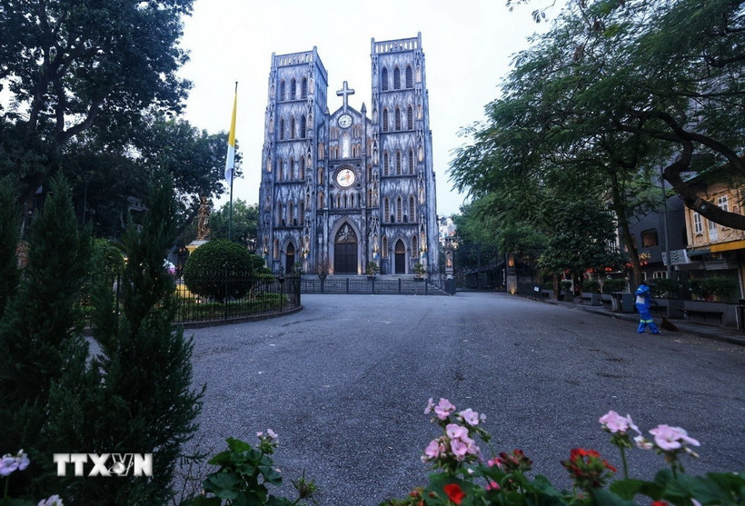 Không khí Hà Nội ở mức trung bình. (Ảnh: Tuấn Anh/TTXVN)