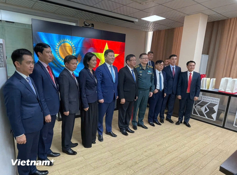 Quang cảnh một buổi làm việc. (Ảnh: Vietnam+)