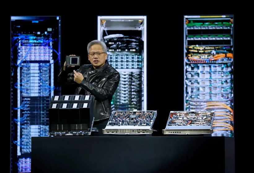 CEO của Nvidia Jensen Huang phát biểu tại Nvidia GTC 2025. (Ảnh: Getty images)