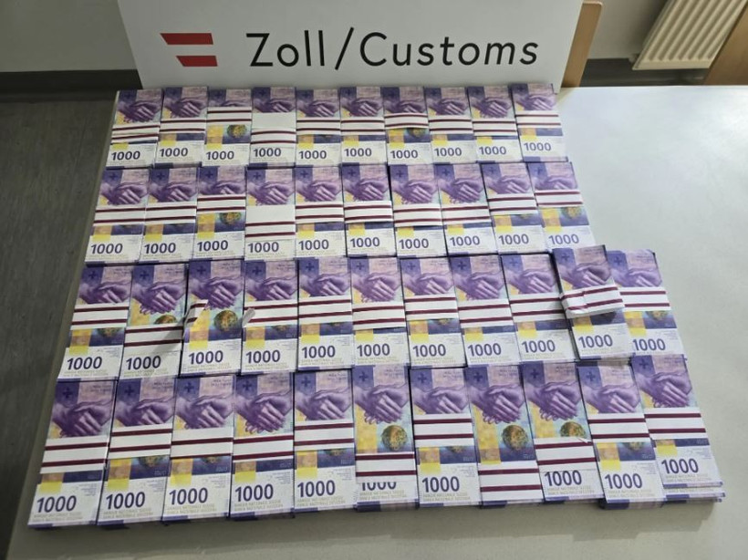 Một phần số tiền giả bị thu giữ. (Ảnh: Europol)