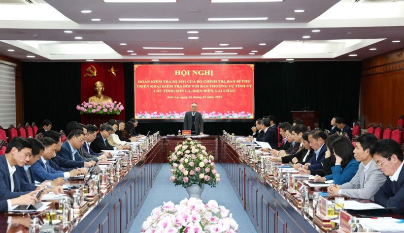 Hội nghị Đoàn kiểm tra số 1911 của Bộ Chính trị, Ban Bí thư triển khai kiểm tra đối với Ban Thường vụ Tỉnh ủy các tỉnh Sơn La, Điện Biên, Lai Châu. (Ảnh: Báo Sơn La)