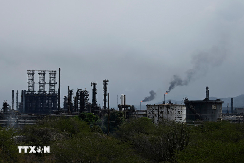 Khu liên hợp công nghiệp hóa dầu ở bang Anzoategui, Venezuela. (Ảnh: THX/TTXVN)