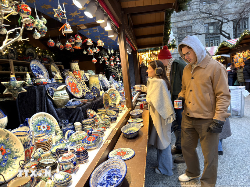 Nước Mỹ chuẩn bị đón mùa Giáng sinh ấm áp kỷ lục. (Ảnh: Ngọc Quang/TTXVN)