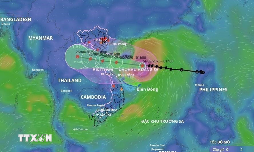 Hướng di chuyển bão số 5 từ hệ thống giám sát thiên tai Việt Nam, lúc 04 giờ ngày 24/8. (Ảnh: TTXVN phát)