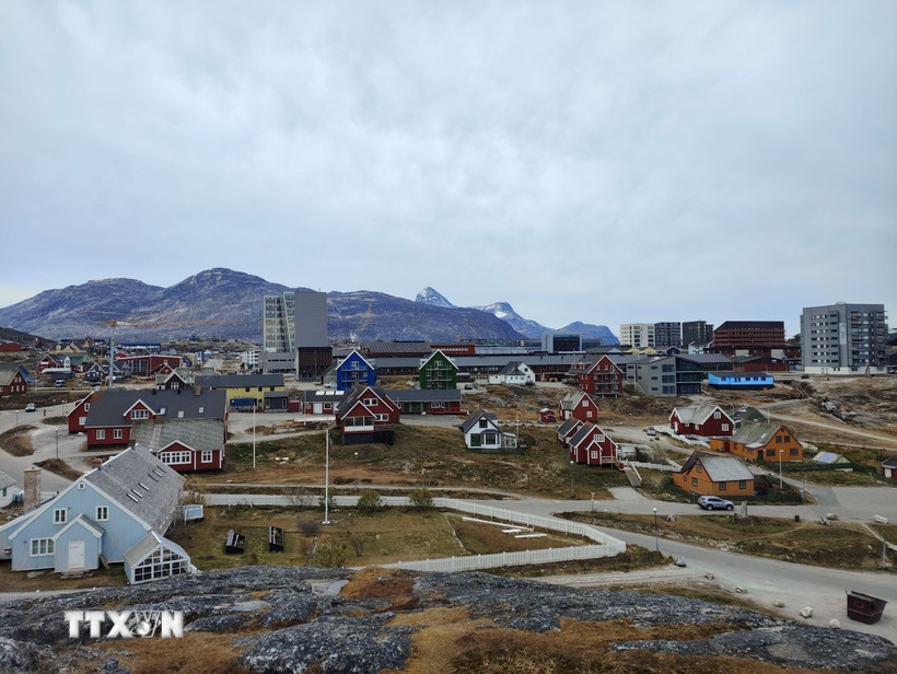 Quang cảnh tại thành phố Nuuk, Greenland. (Ảnh: THX/TTXVN)