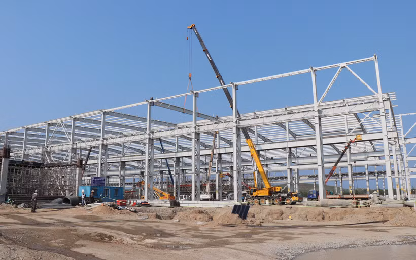 Quảng Ngãi đang tháo gỡ vướng mắc các dự án trong Khu kinh tế Dung Quất. (Ảnh: Phạm Cường/TTXVN)