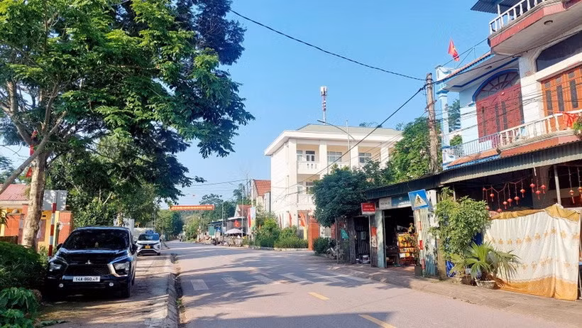 Diện mạo mới của Vân Đồn - nơi có trên 90% là người đồng bào dân tộc Sán Dìu. (Ảnh: Thanh Vân/TTXVN)