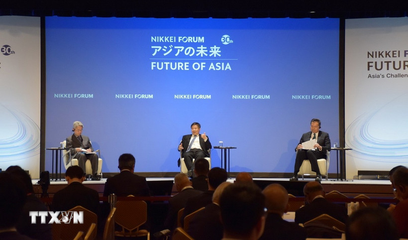 Một phiên thảo luận tại Hội nghị Tương lai châu Á lần thứ 30. (Ảnh: Nguyễn Tuyến/TTXVN)