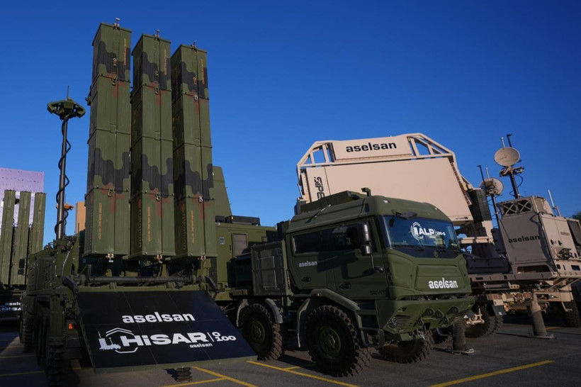 Các thành phần của Mái vòm thép ở Ankara. (Arnh: AA)