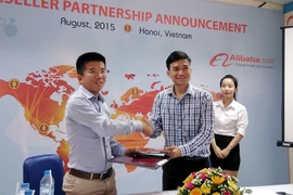 Khi người dùng đăng ký gói GGS của Alibaba, CleverAds sẽ hỗ trợ quảng cáo sản phẩm trên Facebook và Google. (Ảnh: T.H/Vietnam+)