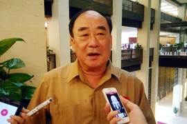 Đại biểu Trần Ngọc Vinh cho rằng nên nhận rộng Thừa phát lại. (Ảnh: T.H/Vietnam+)