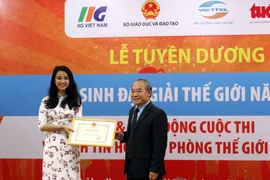 Thí sinh Hiền Gia là gương mặt đã đem tấm Huy chương Đồng về cho đội Việt Nam tại cuộc thi năm 2015. (Ảnh: T.H/Vietnam+)