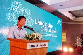 Phó Tổng Giám đốc Viettel Telecom Phùng Văn Cường hy vọng ngày càng nhận được nhiều đóng góp xác đáng của khách hàng để hoàn thiện sản phẩm, dịch vụ. (Ảnh: K.D/Vietnam+)