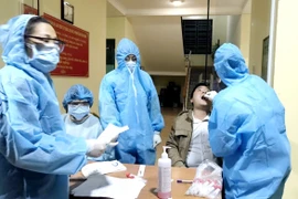 Hòa Bình phát hiện 2 trường hợp dương tính liên quan ổ dịch Chí Linh