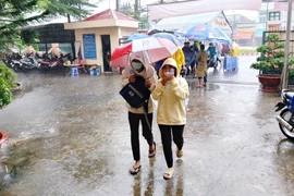 Cả nước mưa dông, miền núi phía Bắc đề phòng lũ quét và sạt lở đất