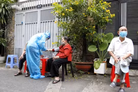 ​TP.HCM tích cực chăm sóc F0 tại nhà, đảm bảo an sinh cho người dân