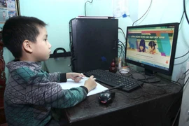 Bộ Giáo dục: Học sinh lớp 1-2 có thể được kiểm tra, đánh giá online