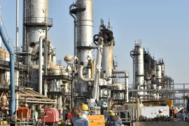 Saudi Arabia phát tín hiệu tăng sản lượng, giá dầu giảm phiên 4/11