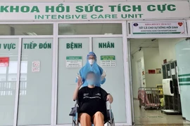 Thêm một thai phụ mắc COVID-19 nặng hồi phục sau 7 lần lọc máu