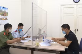 Chủ tài khoản Facebook "Hà Nội Phố" bị xử phạt vì đăng tin sai về dịch