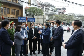 [Photo] Bí thư Thành ủy Hà Nội kiểm tra công tác phòng, chống dịch 
