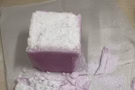 Phát hiện bưu kiện chứa ma túy ngụy trang gửi qua chuyển phát nhanh