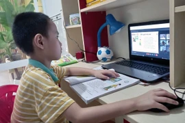 Xuất hiện các ca mắc, Hải Dương, Bình Định chuyển sang học trực tuyến