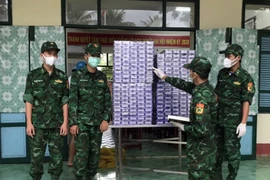 Biên phòng Kiên Giang bắt giữ 1.800 bao thuốc lá ngoại nhập lậu