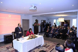 Chủ tịch nước gặp gỡ Phái đoàn đại diện thường trực Việt Nam ở Geneva