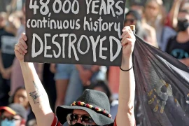 Chủ tịch tập đoàn Australia từ chức sau bê bối phá di tích 46.000 năm