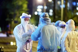 TP.HCM “căng mình” chống dịch COVID-19: Toàn lực chặn đà lây lan