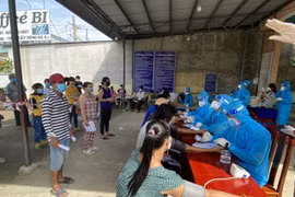 Bình Dương thần tốc tiêm 750.000 liều vaccine Vero Cell cho người dân