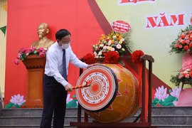 Dành sự quan tâm cao nhất cho các em học sinh nhân dịp năm học mới