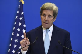 Thúc đẩy cam kết về khí hậu, đặc phái viên John Kerry thăm UAE, Ấn Độ