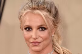 [Video] Vì sao Britney Spears tố bị bố đẻ giám hộ như đối với nô lệ?