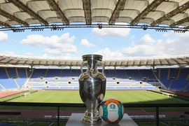UEFA xác nhận tổ chức Euro 2020 tại sân Stadio Olimpico ở Rome