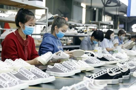 Truyền thông quốc tế đánh giá cao nỗ lực vượt khó của kinh tế Việt Nam