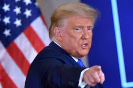 Quốc hội Mỹ bác quyền phủ quyết của ông Trump với dự luật quốc phòng