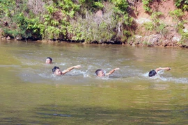 Tây Ninh: Rủ nhau đi tắm sông Sài Gòn, 2 thiếu niên bị đuối nước